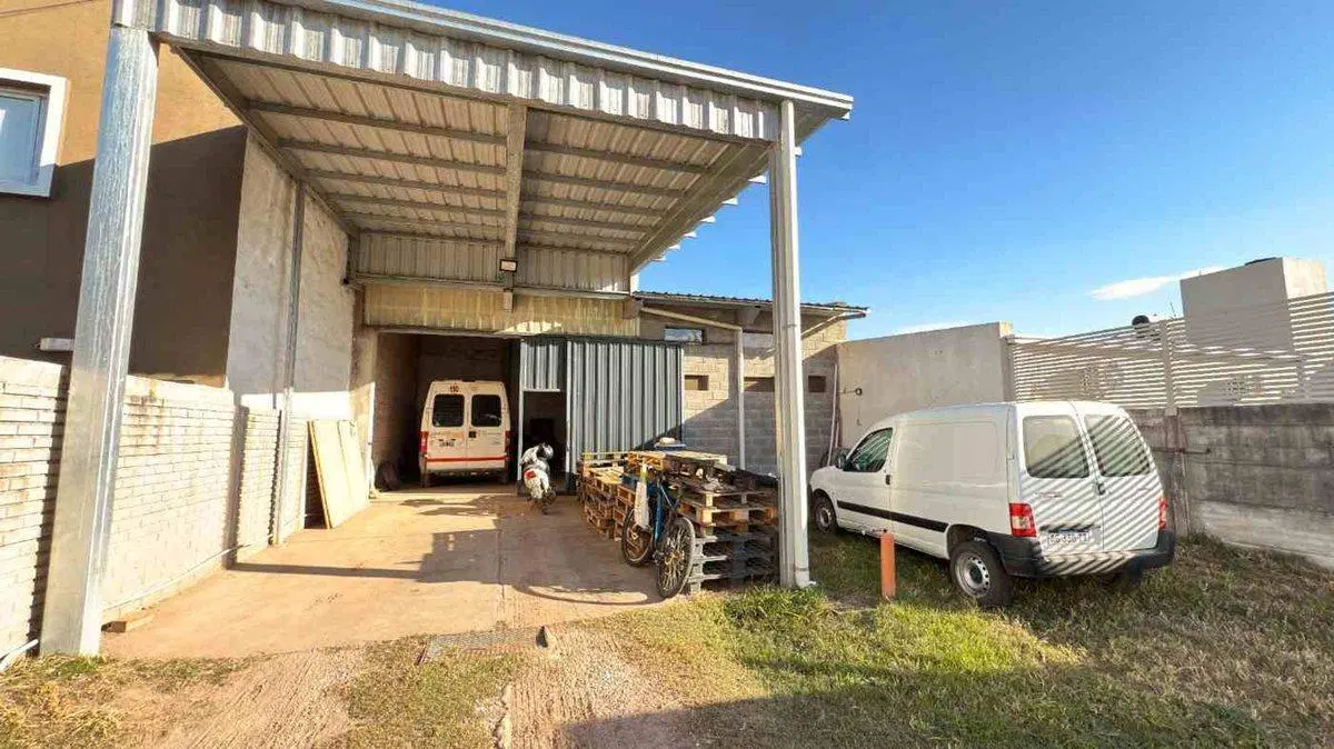 VENTA / GALPÓN / INVERSIÓN / LA CAÑADA 2