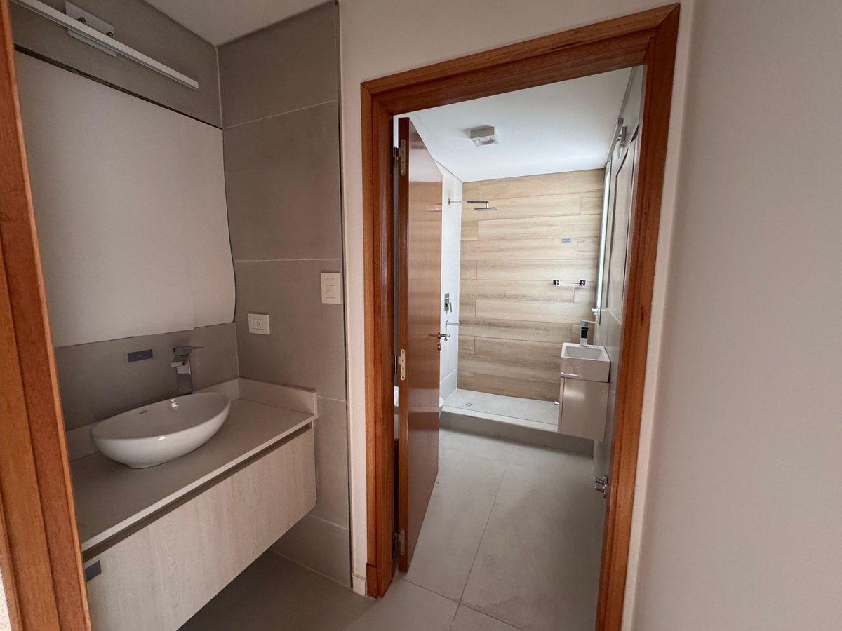 Foto de VENTA / DEPARTAMENTO CENTRICO / BV. H. YRIGOYEN, imagen 4