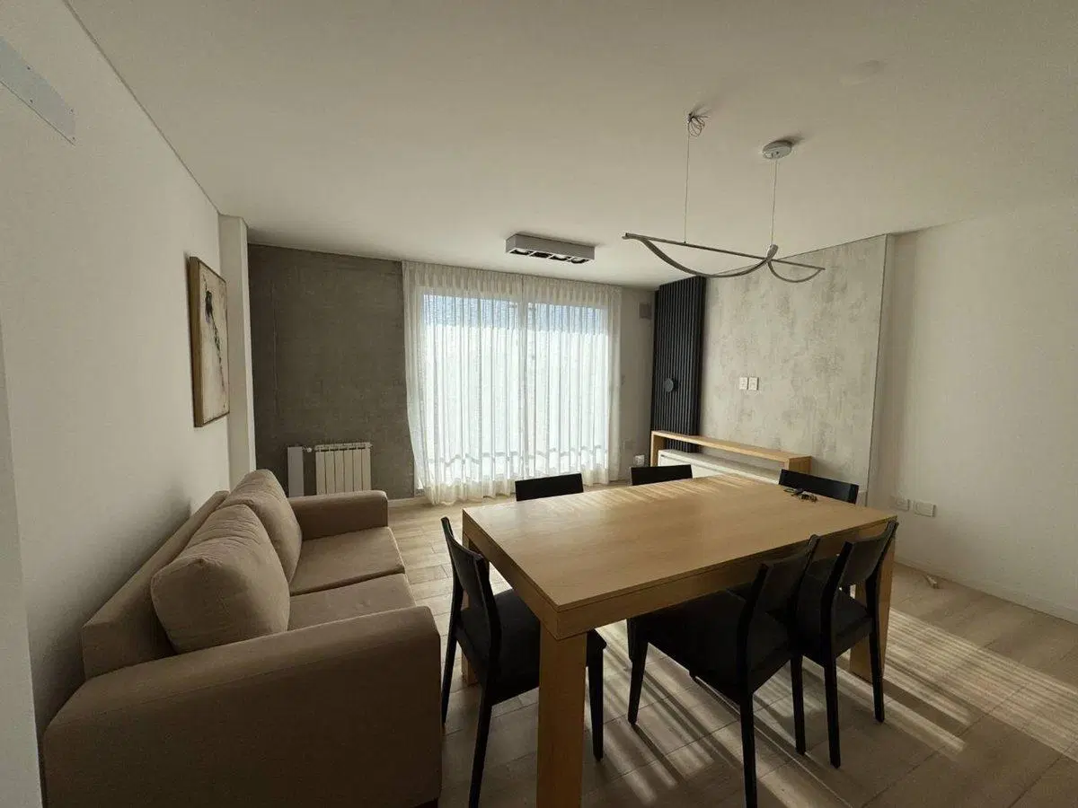 VENTA / DEPARTAMENTO CENTRICO / BV. H. YRIGOYEN 5