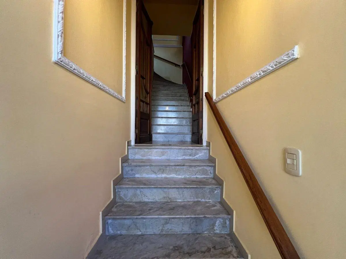 VENTA/CASA ESQUINA/3 DORMI/SERVICIOS/APTA CREDITO 5
