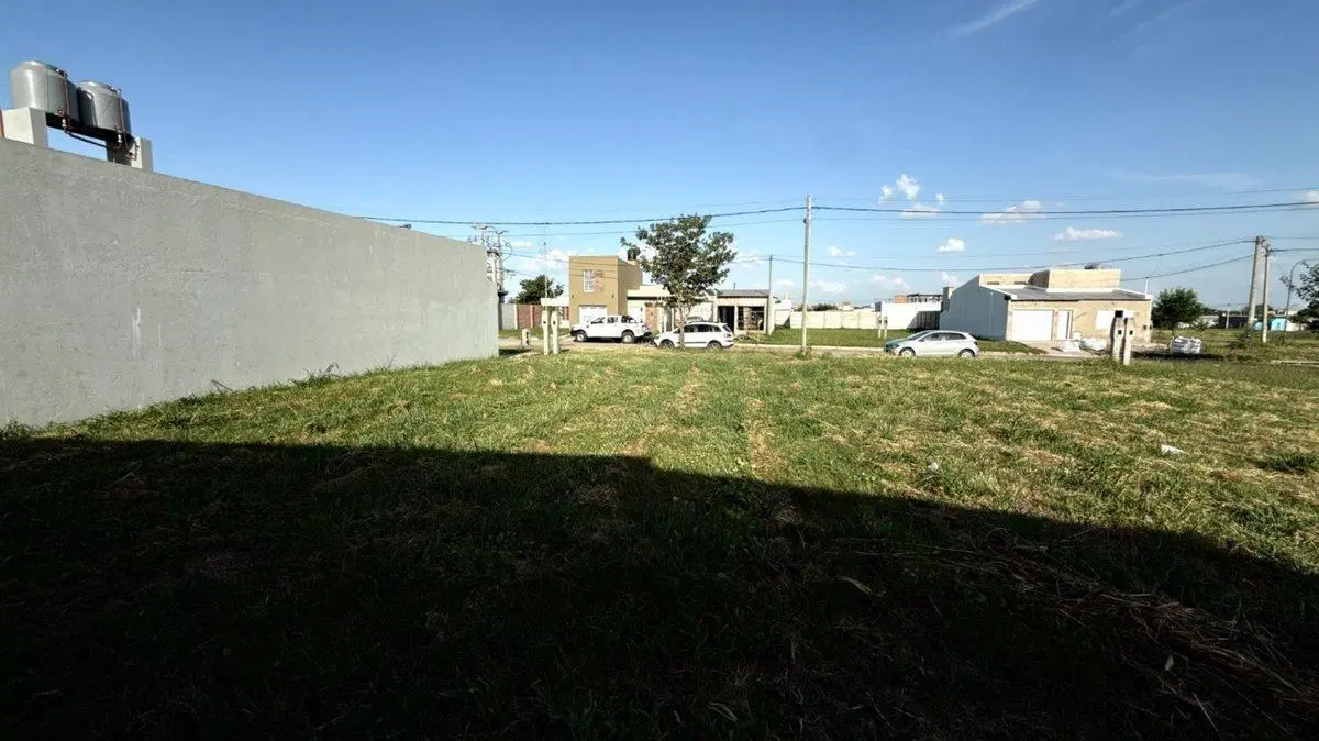 VENTA / LOTE / BARRIO MORA 3