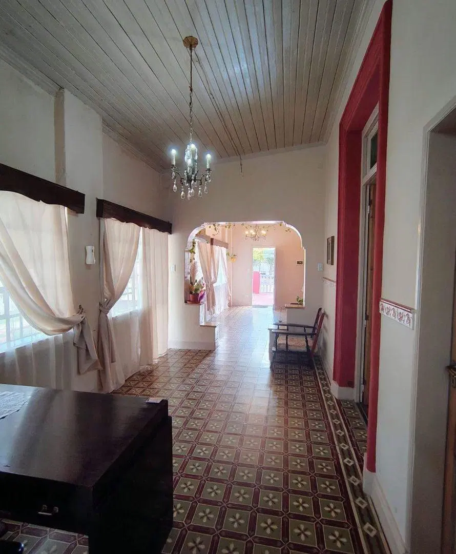 VENTA / CASA / HOSPEDAJE / MOSES VILLE 2