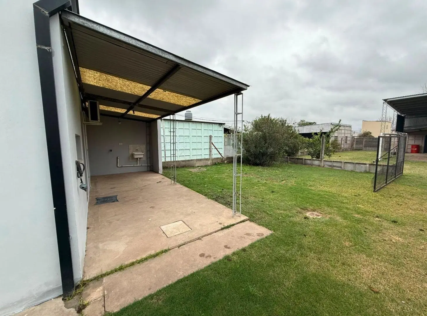 VENTA/CASA/INVERSIÓN O VIVIENDA PROPIA/LEHMANN 5