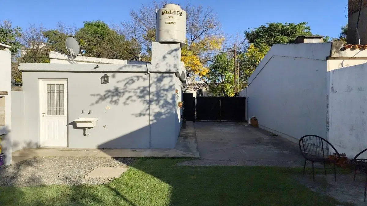 VENTA/ CASA FAMILIAR Y DPTO INTERNO /A. CREDITO 4