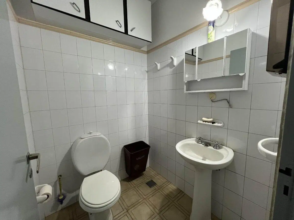 VENTA/LOCAL COMERCIAL/EXCELENTE ESTADO/RAFAELA 5