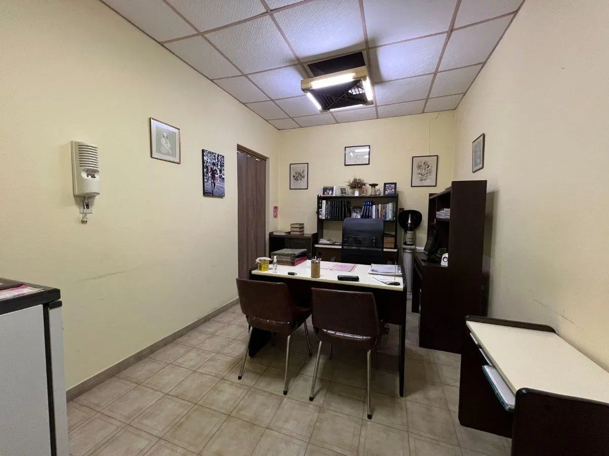 VENTA/LOCAL COMERCIAL/EXCELENTE ESTADO/RAFAELA 3