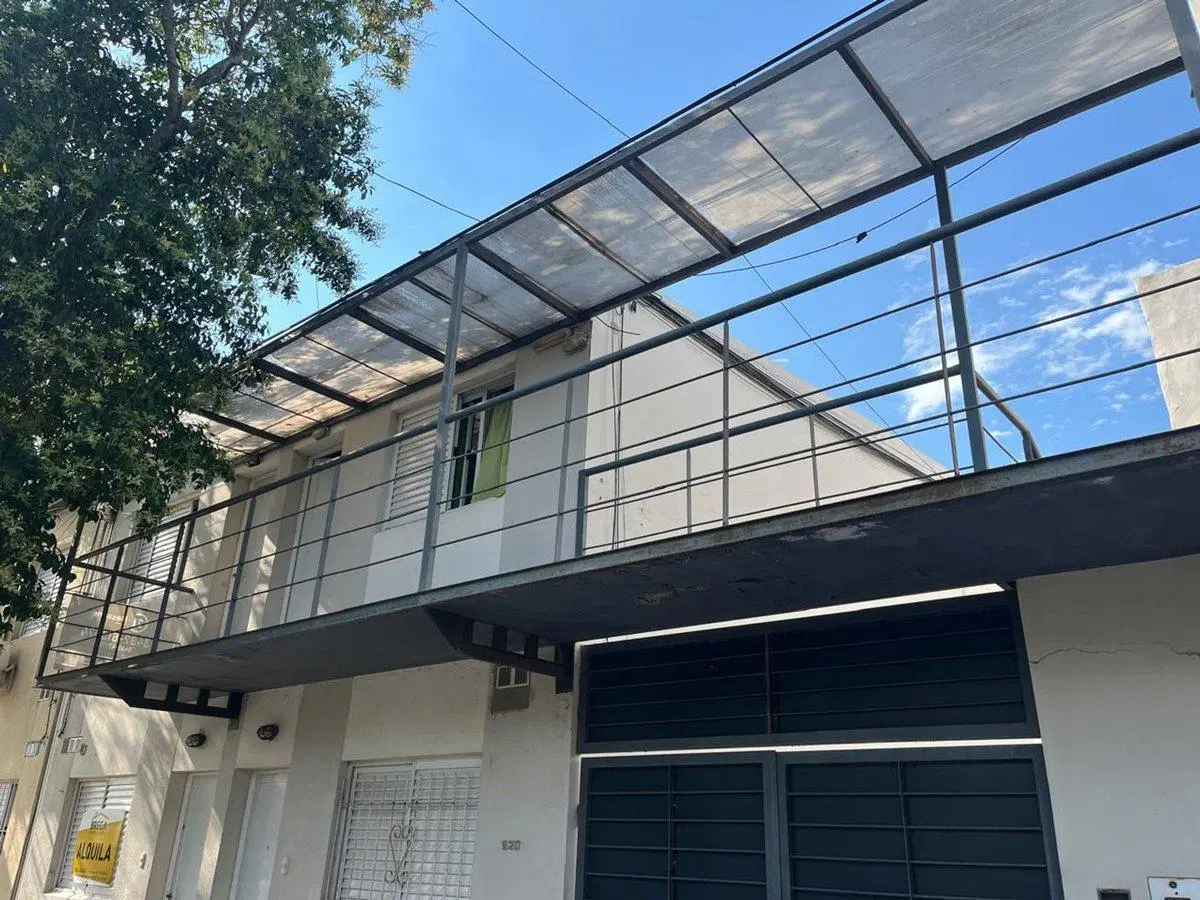 VENTA DEPARTAMENTO AL FRENTE CON COCHERA 3