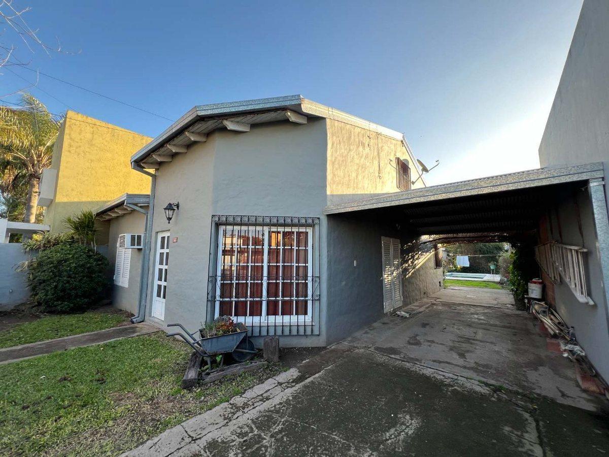 VENTA/CASA 3DORM/APTA CREDITO/TODOS LOS SERVICIOS