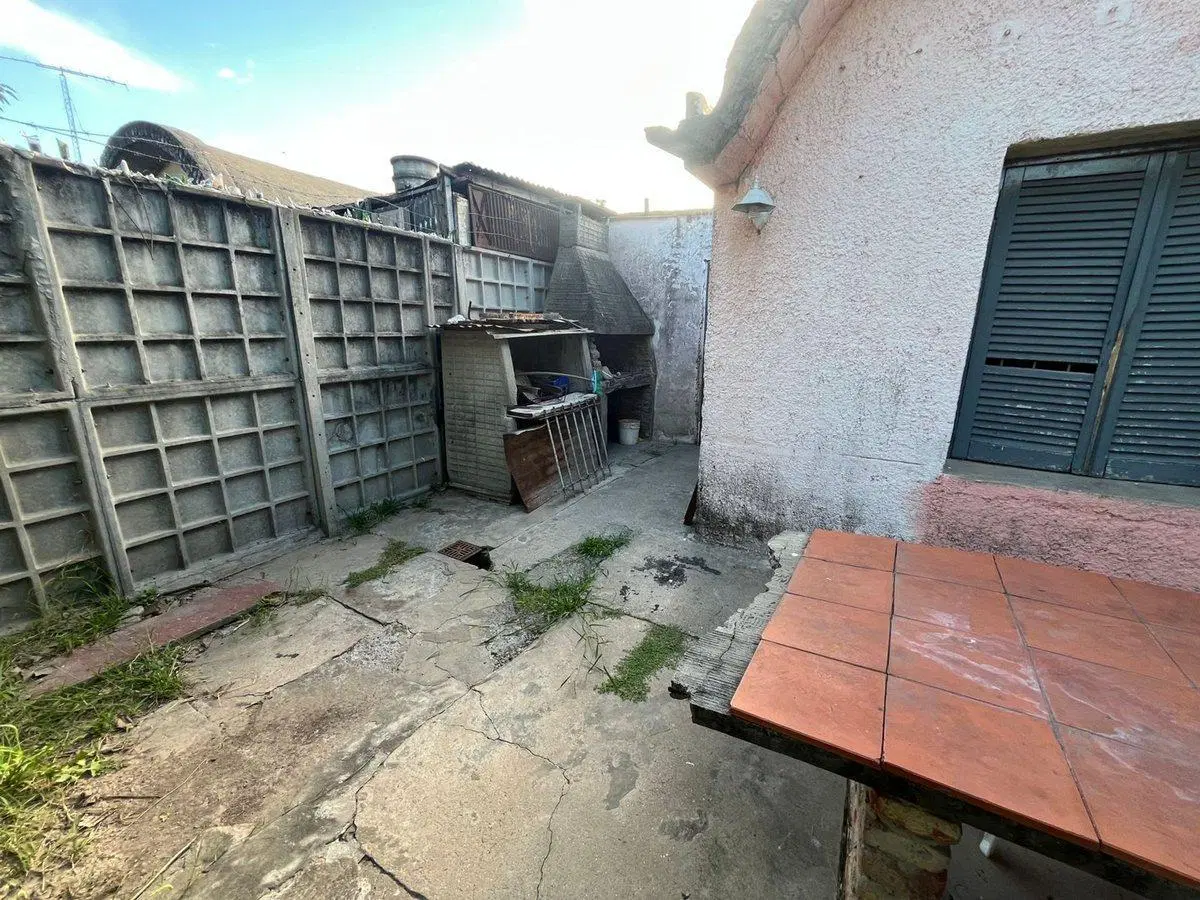 VENTA/CASA 3 DORMITORIOS/GARAGE/RAFAELA 2