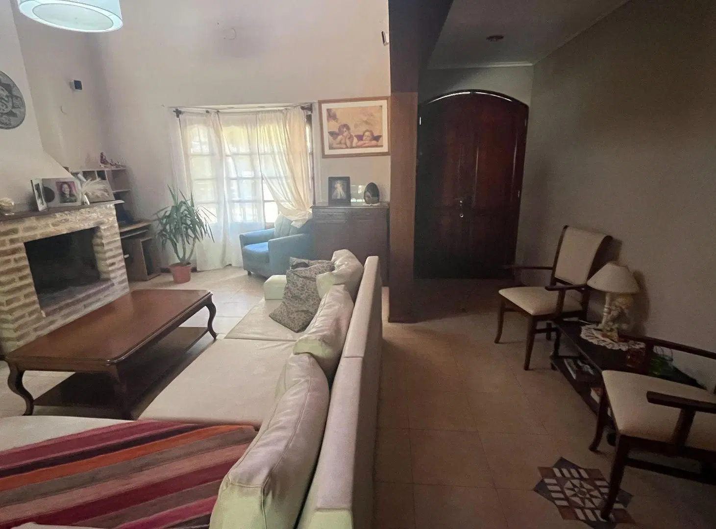 VENTA/CASA EN ESQUINA/B° PIZZURNO/APTA CREDITO 2