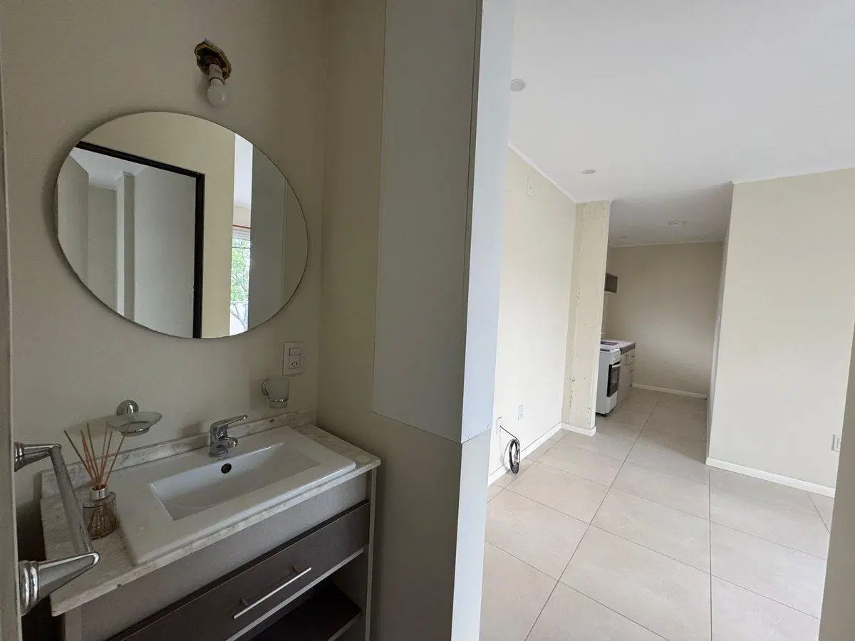 VENTA - CONJUNTO DEPARTAMENTOS MAS LOCAL - RAFAELA 3