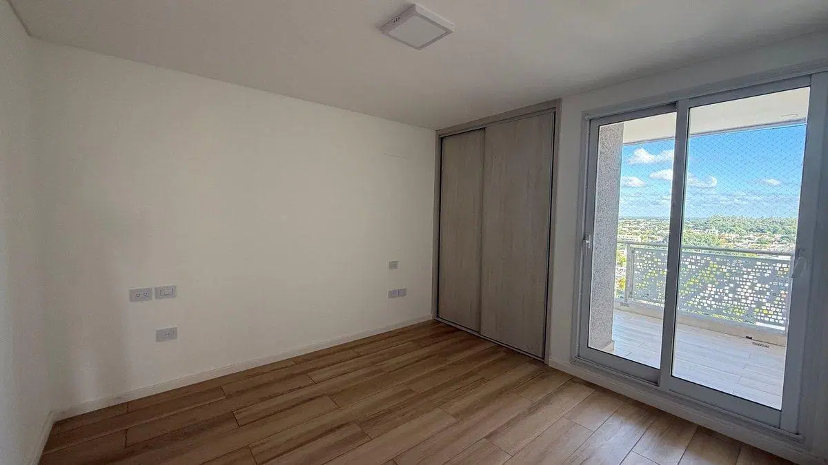 VENTA / DEPARTAMENTO CENTRICO / BV. H. YRIGOYEN 3