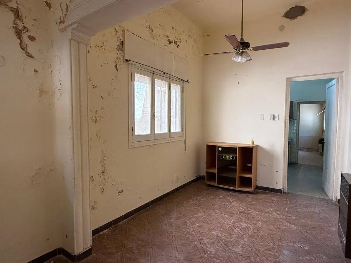 VENTA CASA CENTRICA  2 DORMITORIOS - COCHERA DOBLE 5