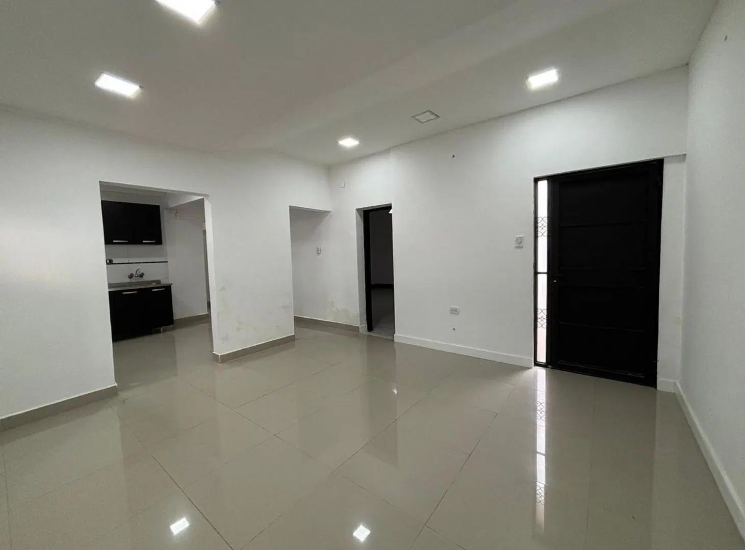VENTA / CASA / 2 DORMITORIOS COCHERA / VILLA ROSAS 4