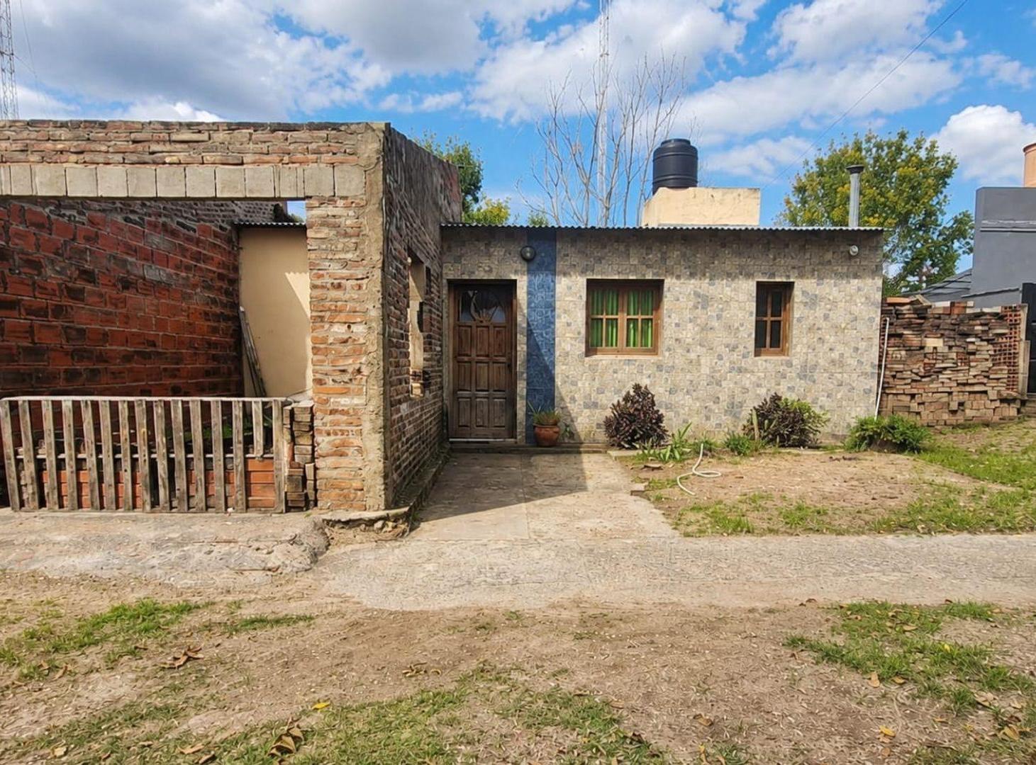 CASA/2 HABITACIONES/MORA/OPORTUNIDAD