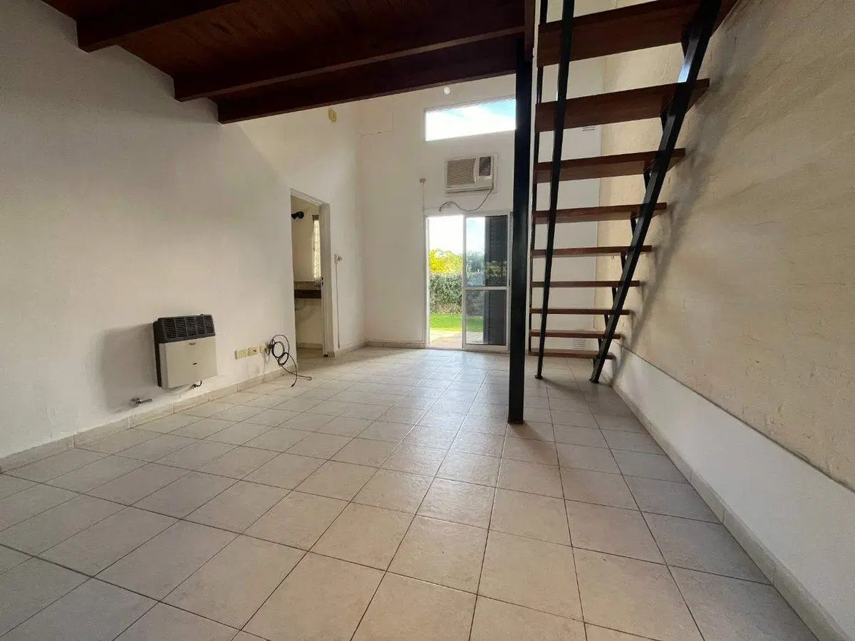 VENTA/PH DUPLEX/1 DORMITORIO/BARRIO PIZZURNO 4