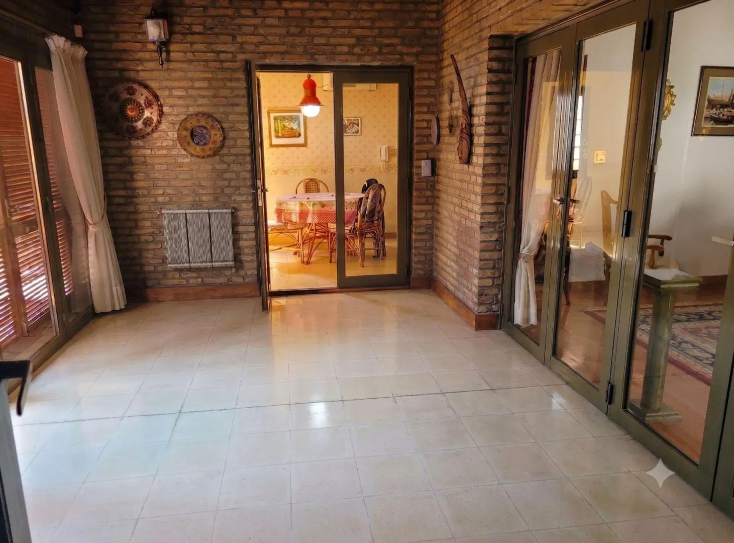 VENTA-CASA CENTRO-PILETA-RAFAELA 8
