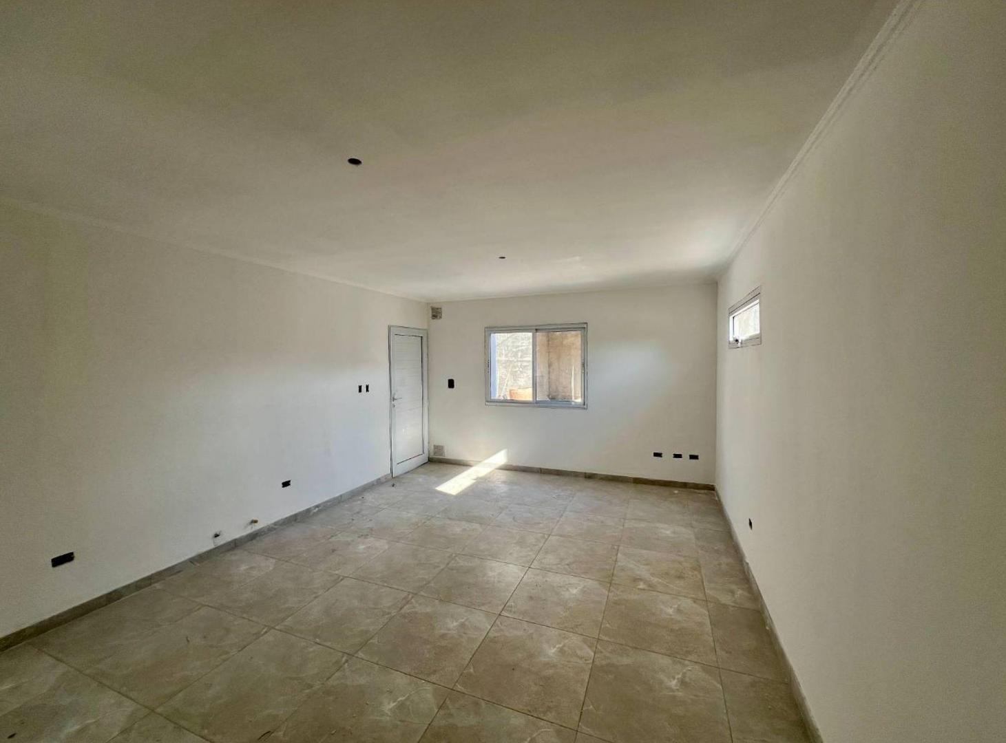 Foto de REMAX VENDE / DTO1 DORMI /OPORTUNIDAD/ 9 DE JULIO, imagen 4