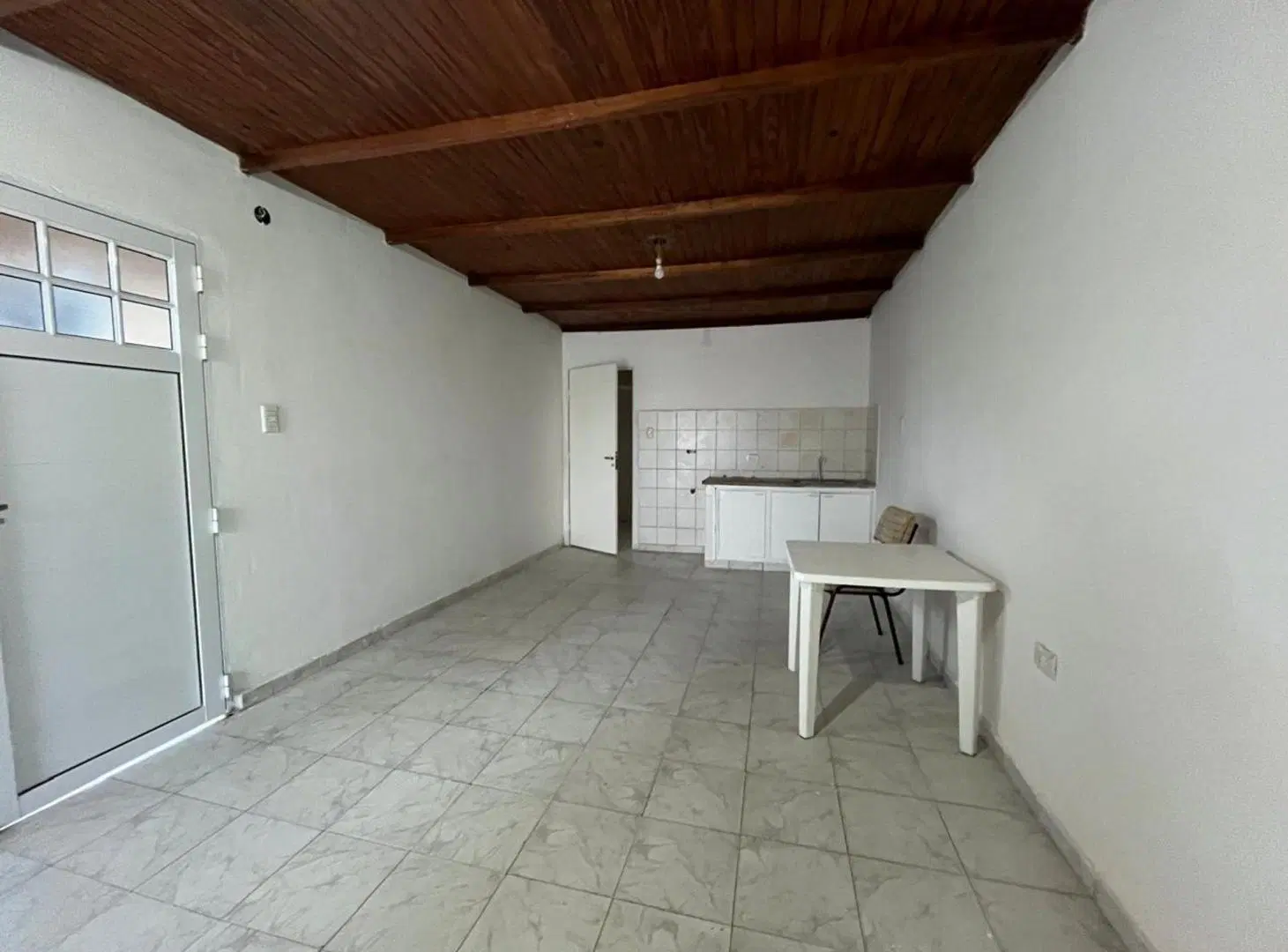 OPORTUNIDAD/2 VIV. IDEAL RENTA/PATIO VERDE 5