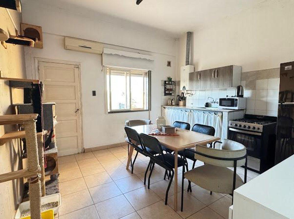 Foto de REMAX VENDE/DEPARTAMENTO CENTRICO/2 dormitorios, imagen 4