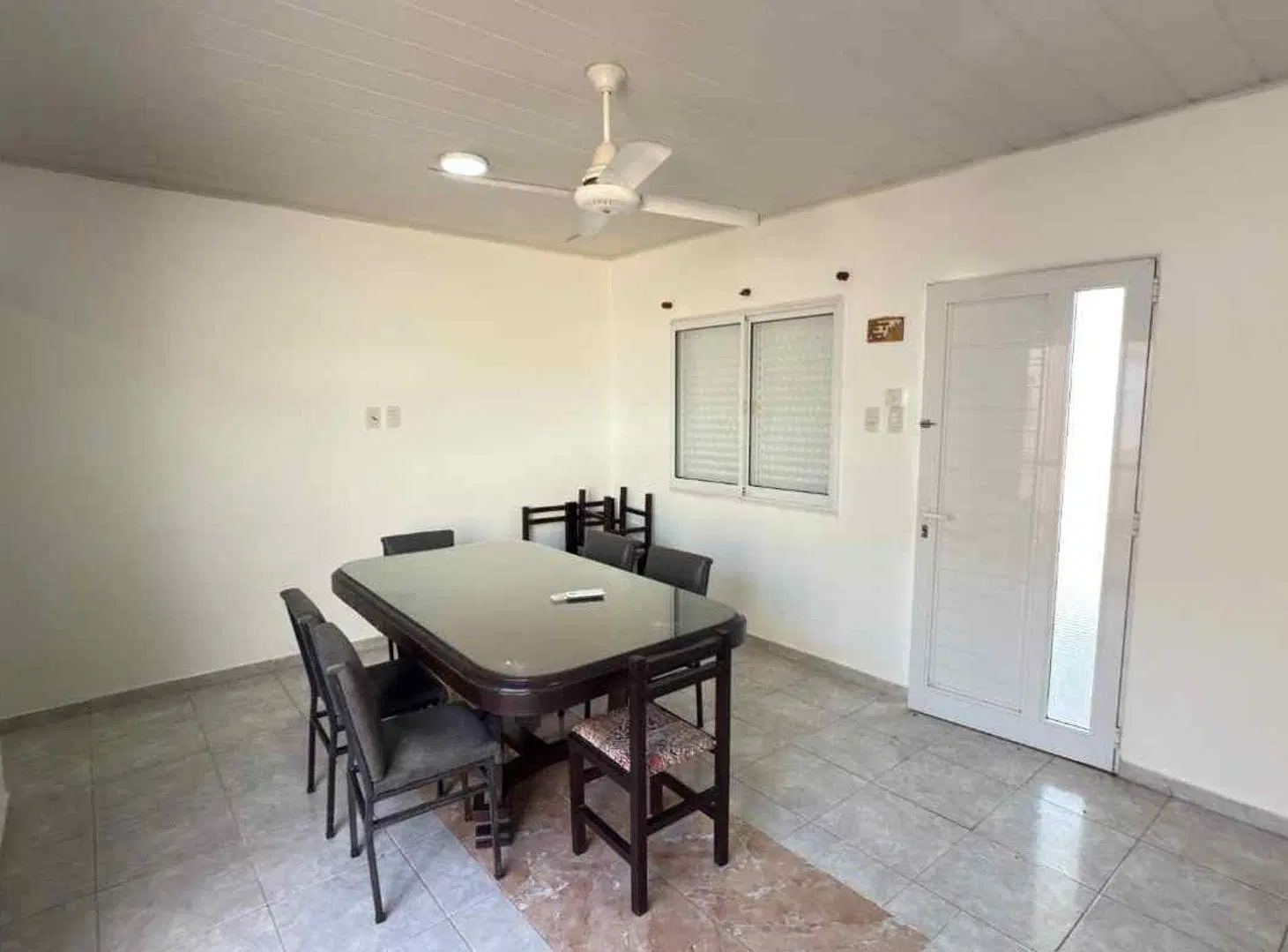 VENTA / 2 DORMITORIOS / COCHERA / BARRIO ANTÁRTIDA 3