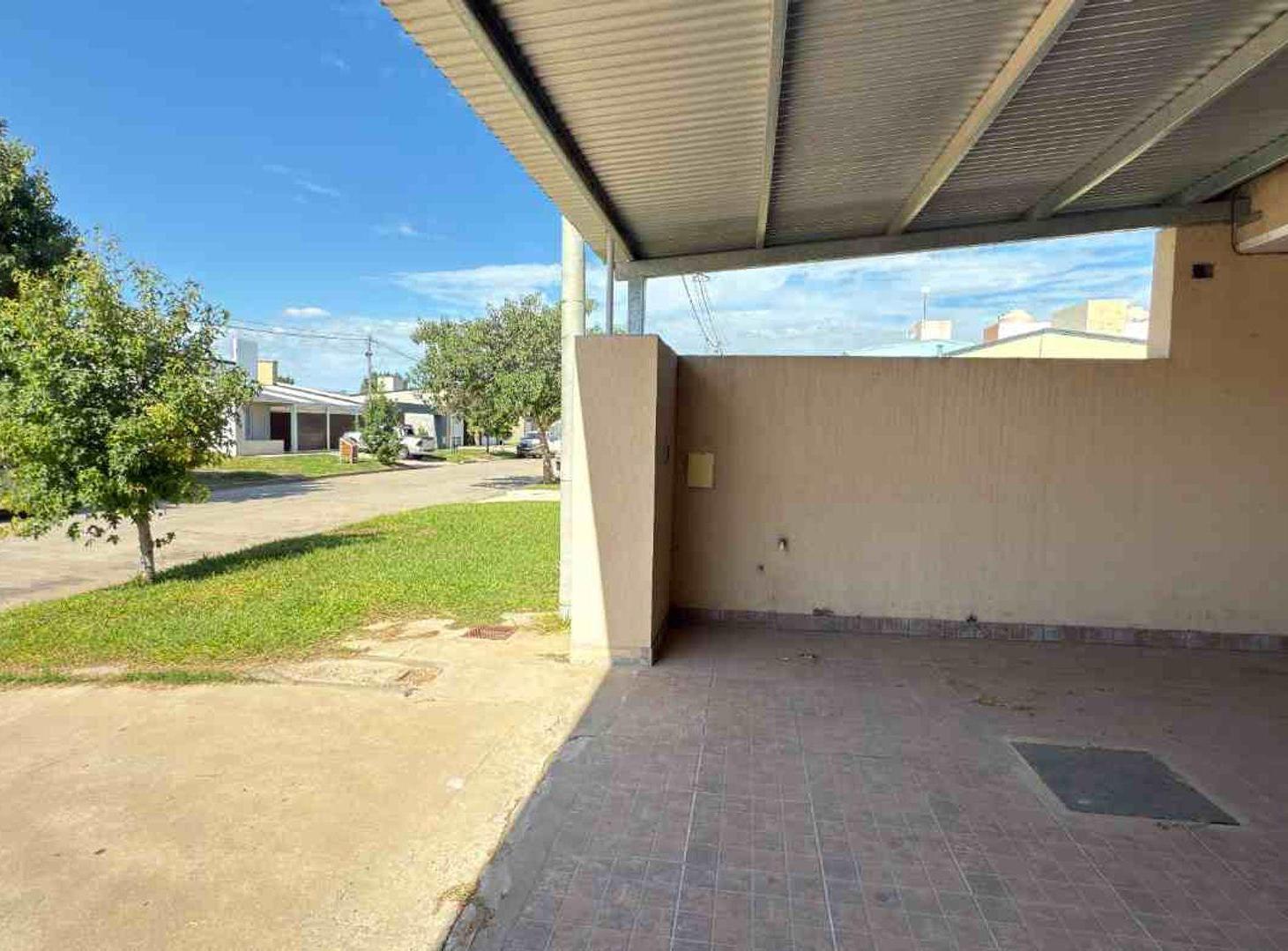 VENTA / 2 DORMITORIOS / COCHERA / BARRIO ANTÁRTIDA