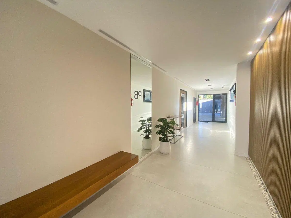 REMAX VENDE/EXCLUSIVO DEPTO/2DORM/2BAÑOS/COCHERA 4