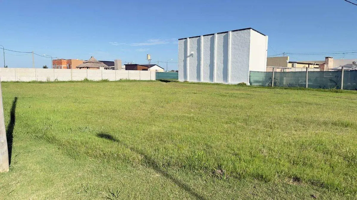 LOTE / VENTA / BELLA ITALIA / ENTORNO FAMILIAR 4
