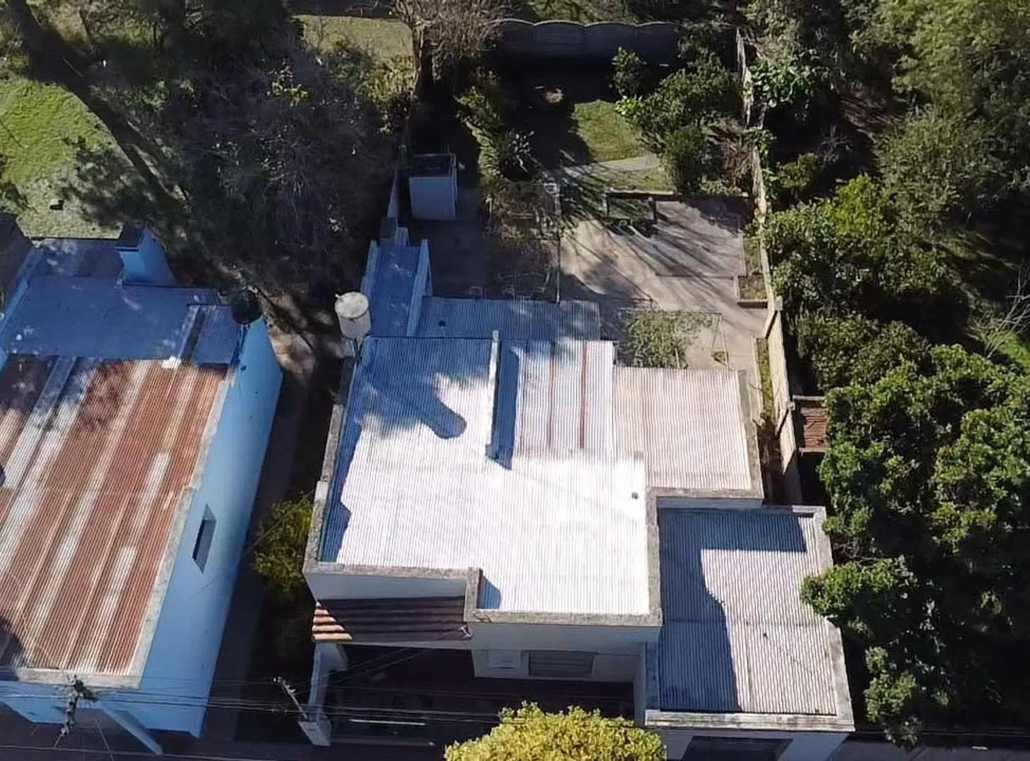 VENTA/CASA/EXCELENTE UBICACIÓN/LEHMANN 3