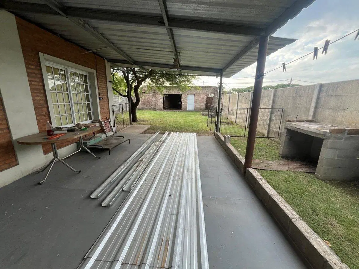 VENTA/CASA/AMPLIO TERRENO/NUEVO TORINO 3