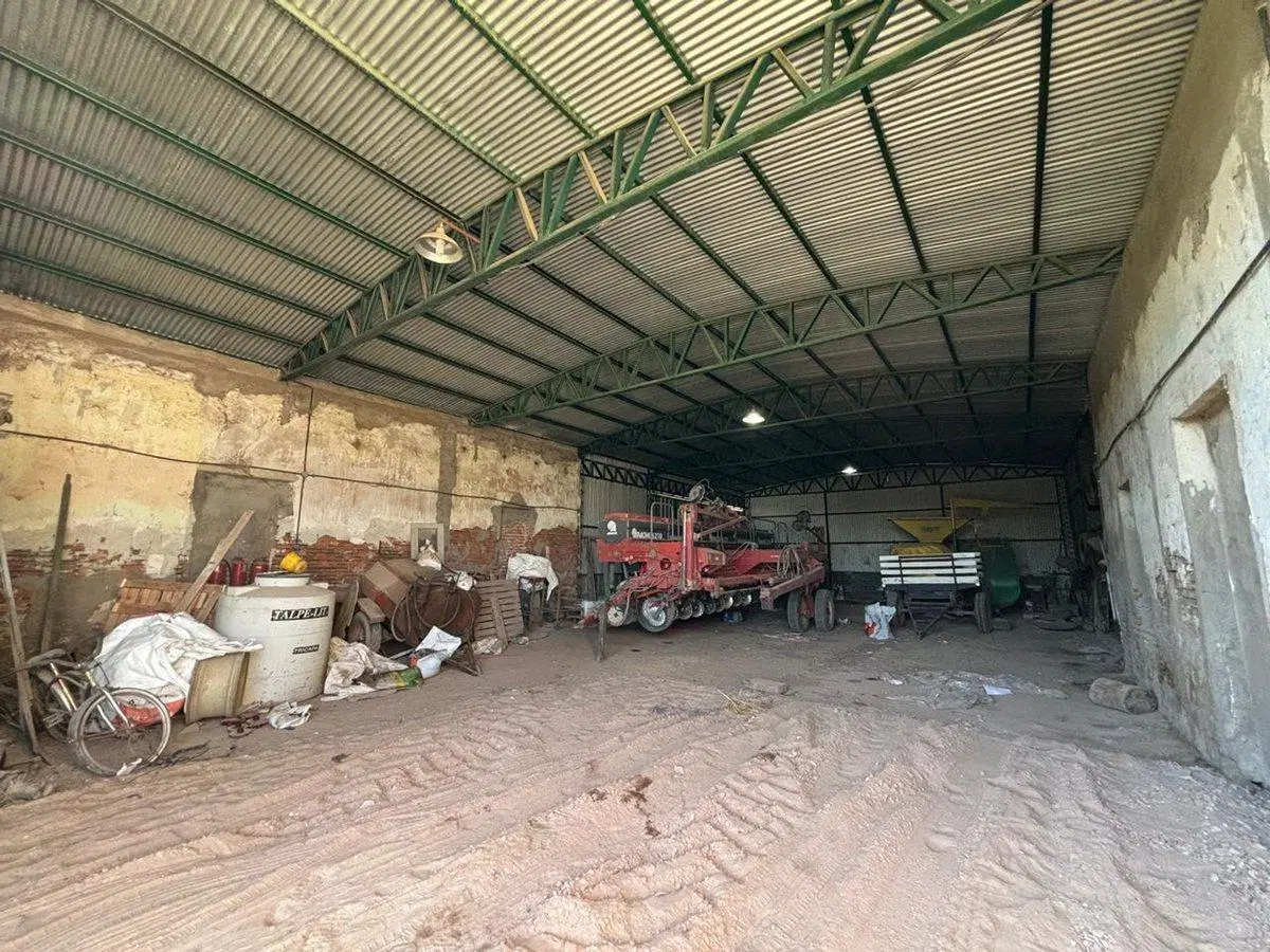 VENTA / GALPON / ACCESO ANGELICA / SANTA FE 4