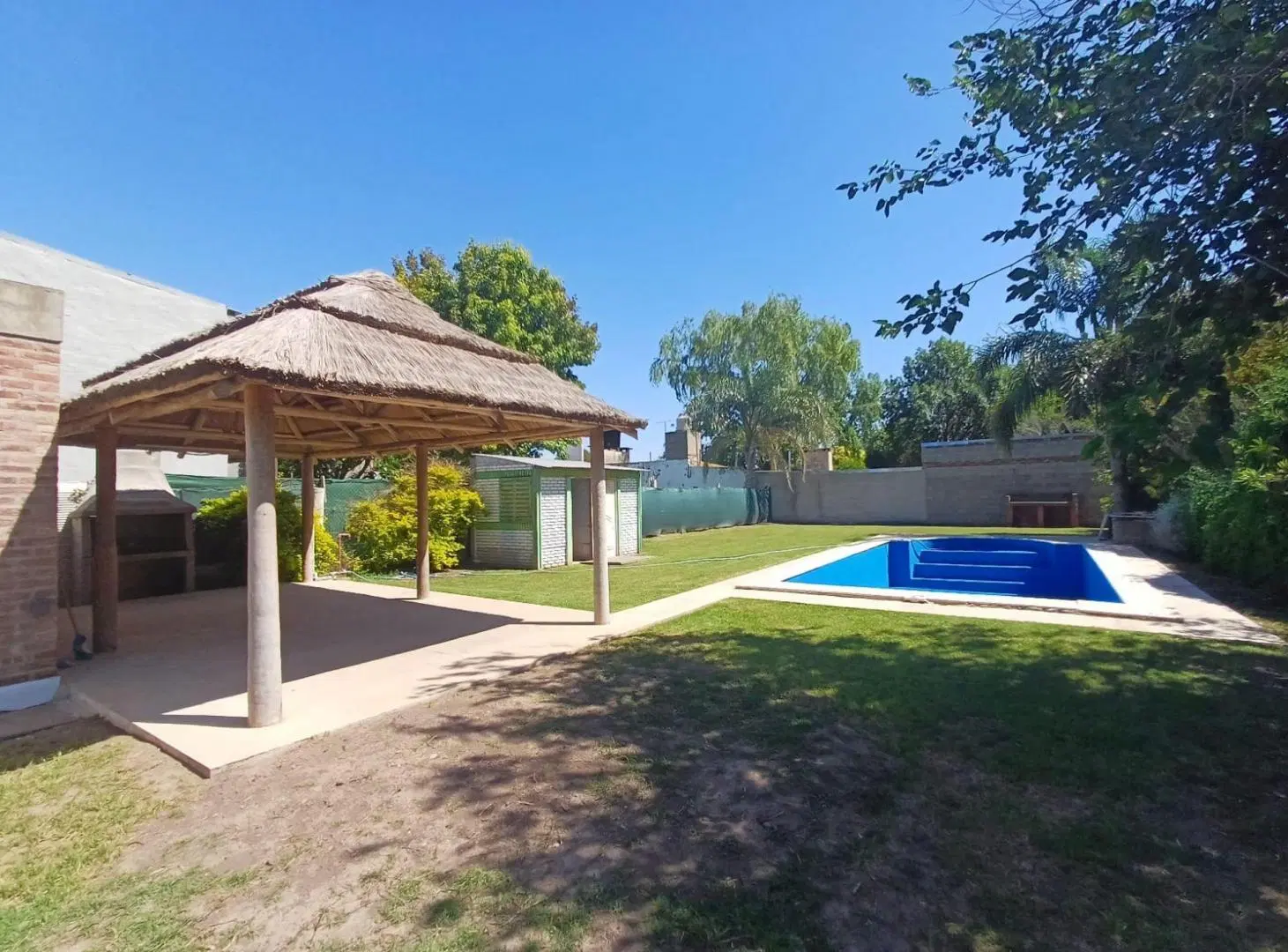 ALQUILER -CASA/QUINTA/DOS DORMITORIOS-SUSANA 5