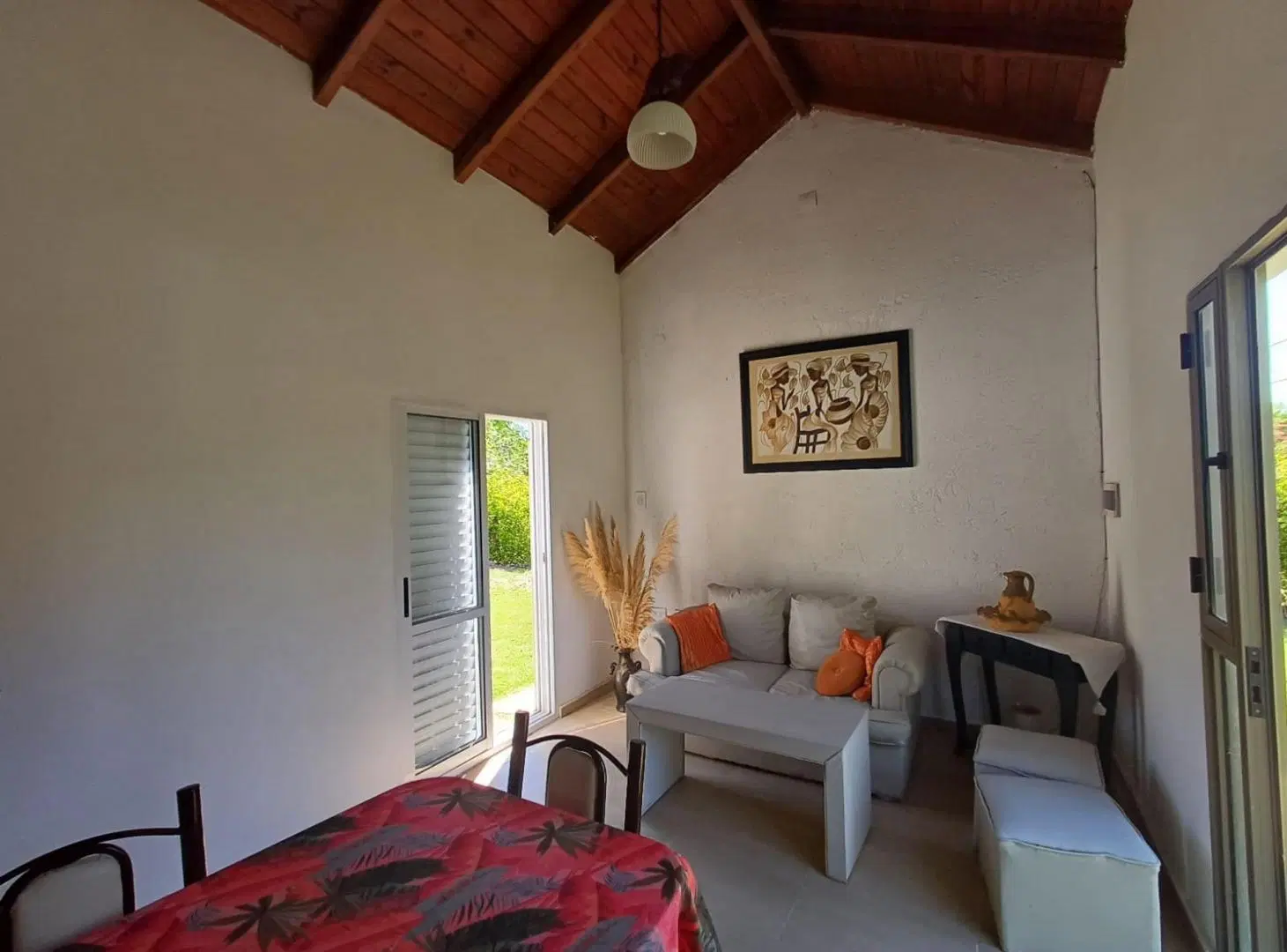 ALQUILER -CASA/QUINTA/DOS DORMITORIOS-SUSANA 4