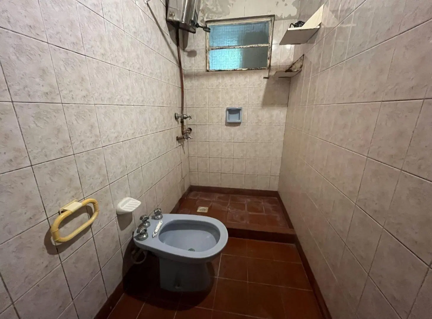VENTA/CASA/LOCAL/GALPON/B° G.LEHMANN 8