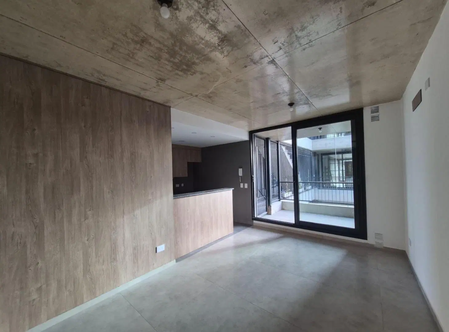 VENTA MODERNO DEPARTAMENTO/UN DORMITORIO/SERVICOS 3