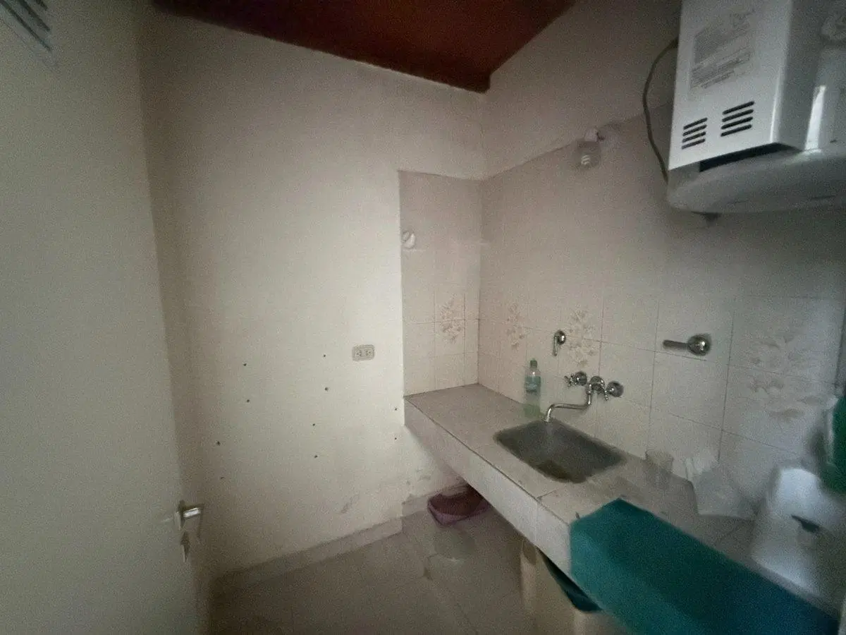 VENTA/LOCAL/OFICINAS/MICROCENTRO 8
