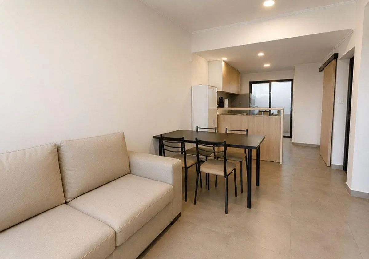 VENTA/CASA PH/1 DORMIT/ PATIO/COCHERA/PB 3