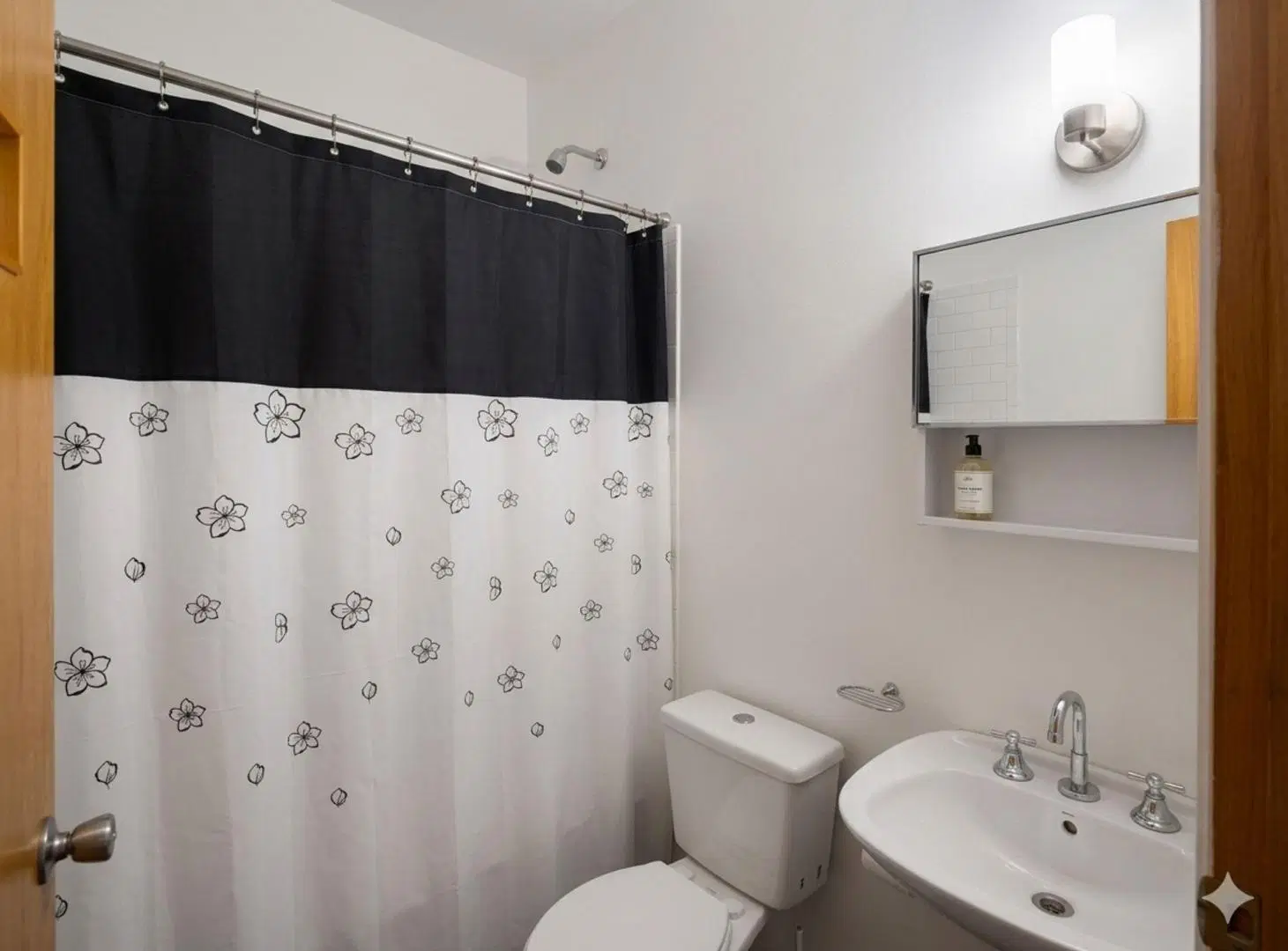 VENTA/CASA EN CONSTRUCCIÓN/PILETA/B° V. LOS ALAMOS 8