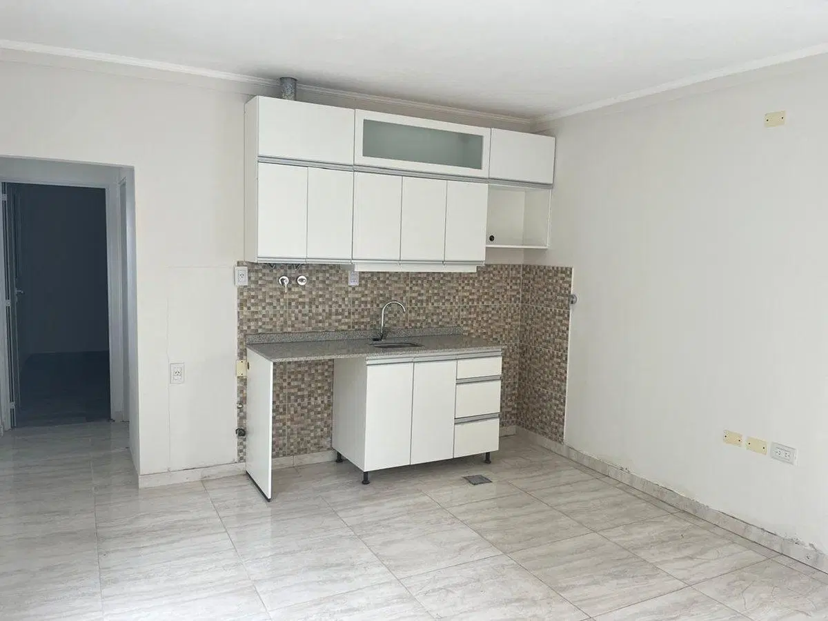 VENTA DE DEPARTAMENTO CON PATIO/apto credito 2