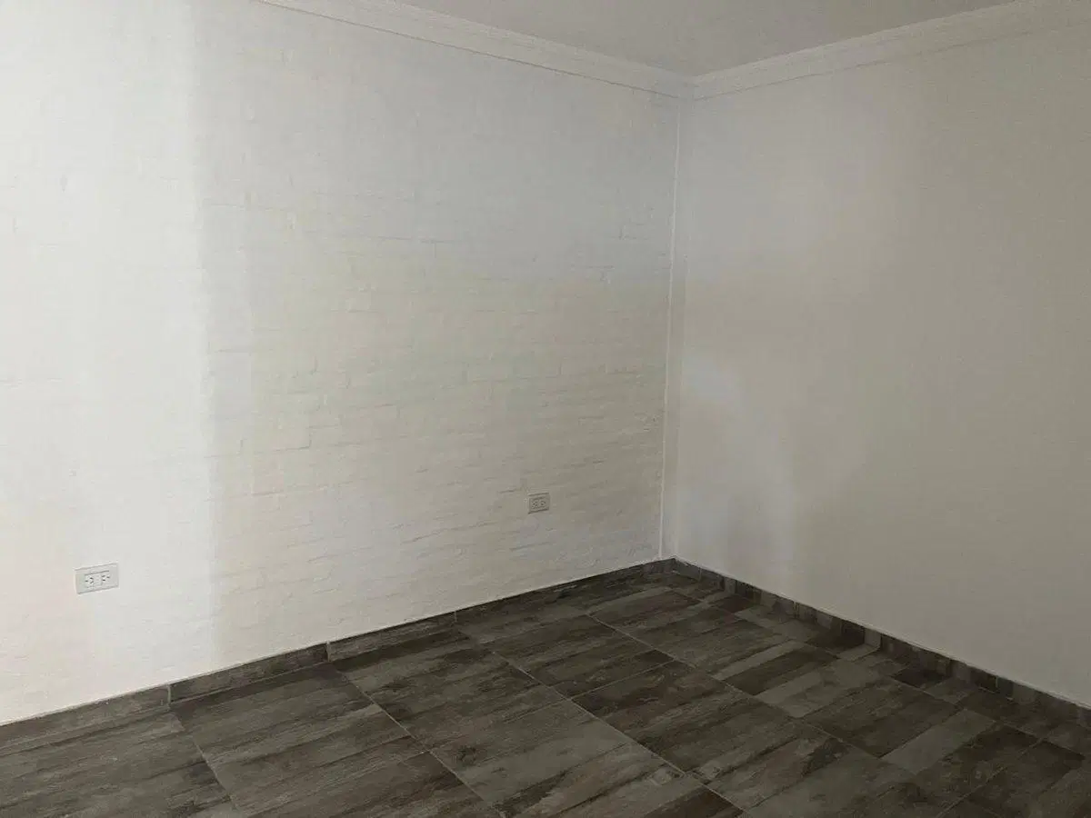 VENTA DE DEPARTAMENTO CON PATIO/apto credito 3