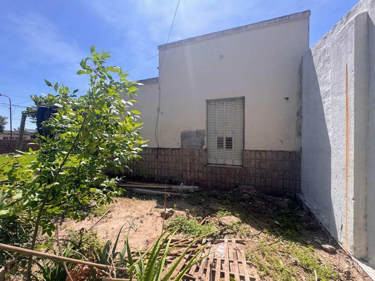 VENTA/CASA A REFACCIONAR/ B° G.LEHMANN/RAFAELA 2