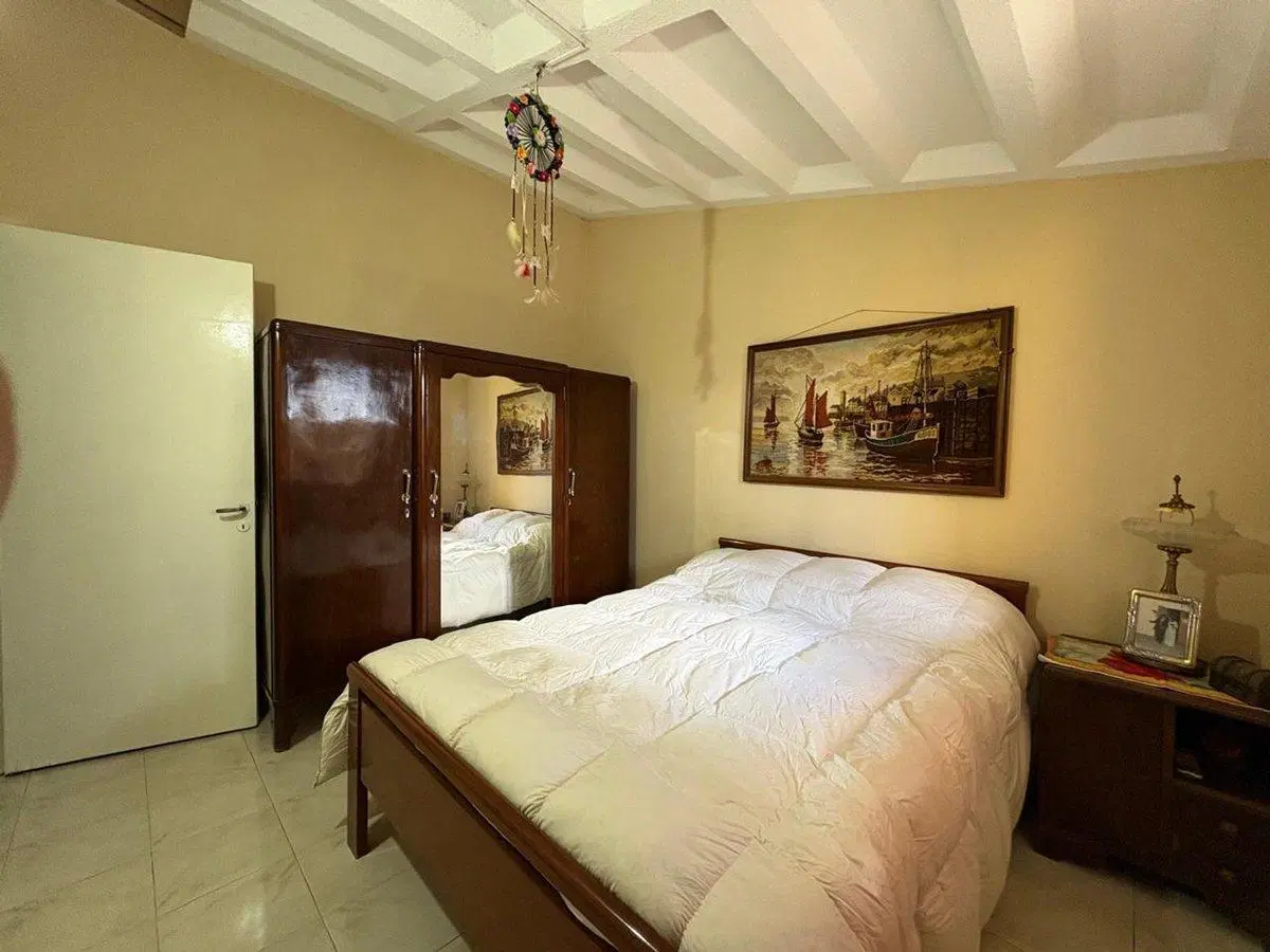VENTA CASA 2 DORMITORIOS /COCHERA /PATIO /DEPOSITO 3