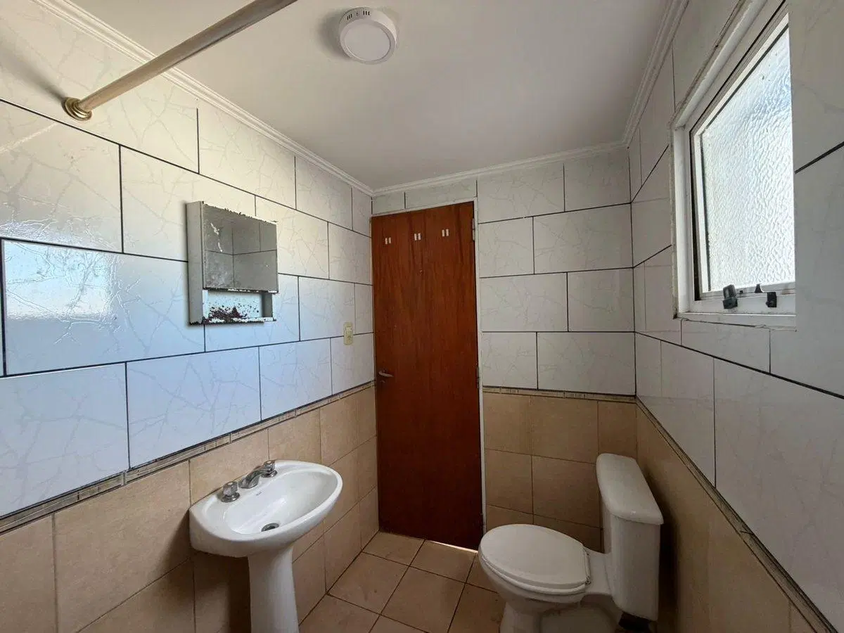REMAX ALQUILA/DEPTO/ 1 DORMI/INGRESO INDEPENDIENTE 3