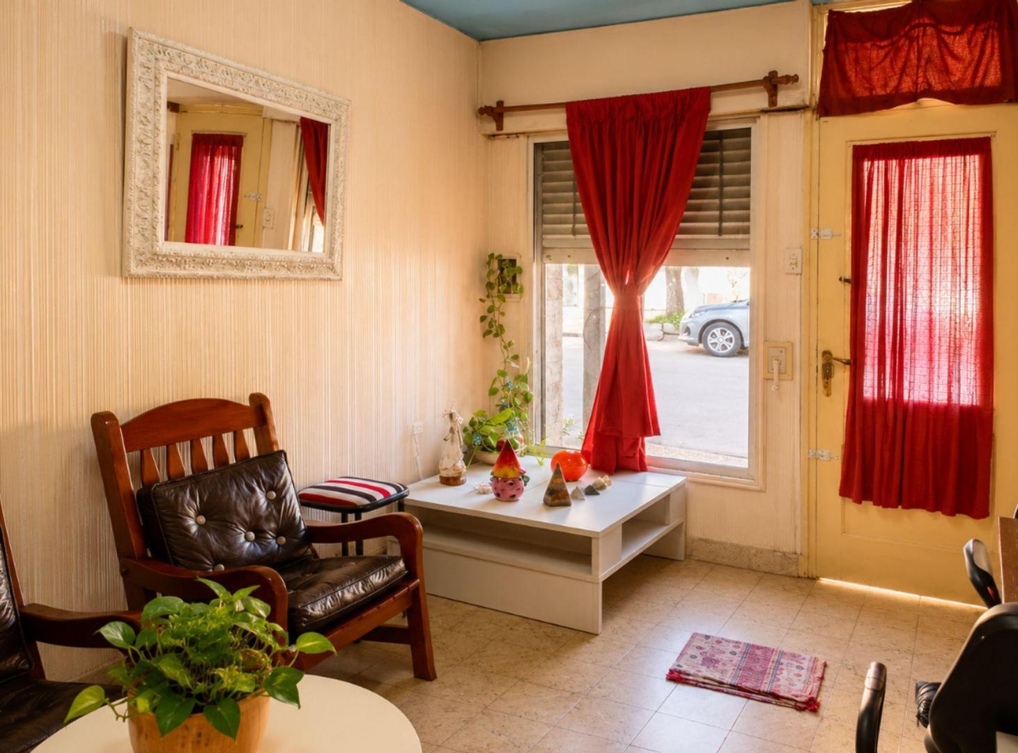 VENTA / CASA / LOCAL COMERCIAL
