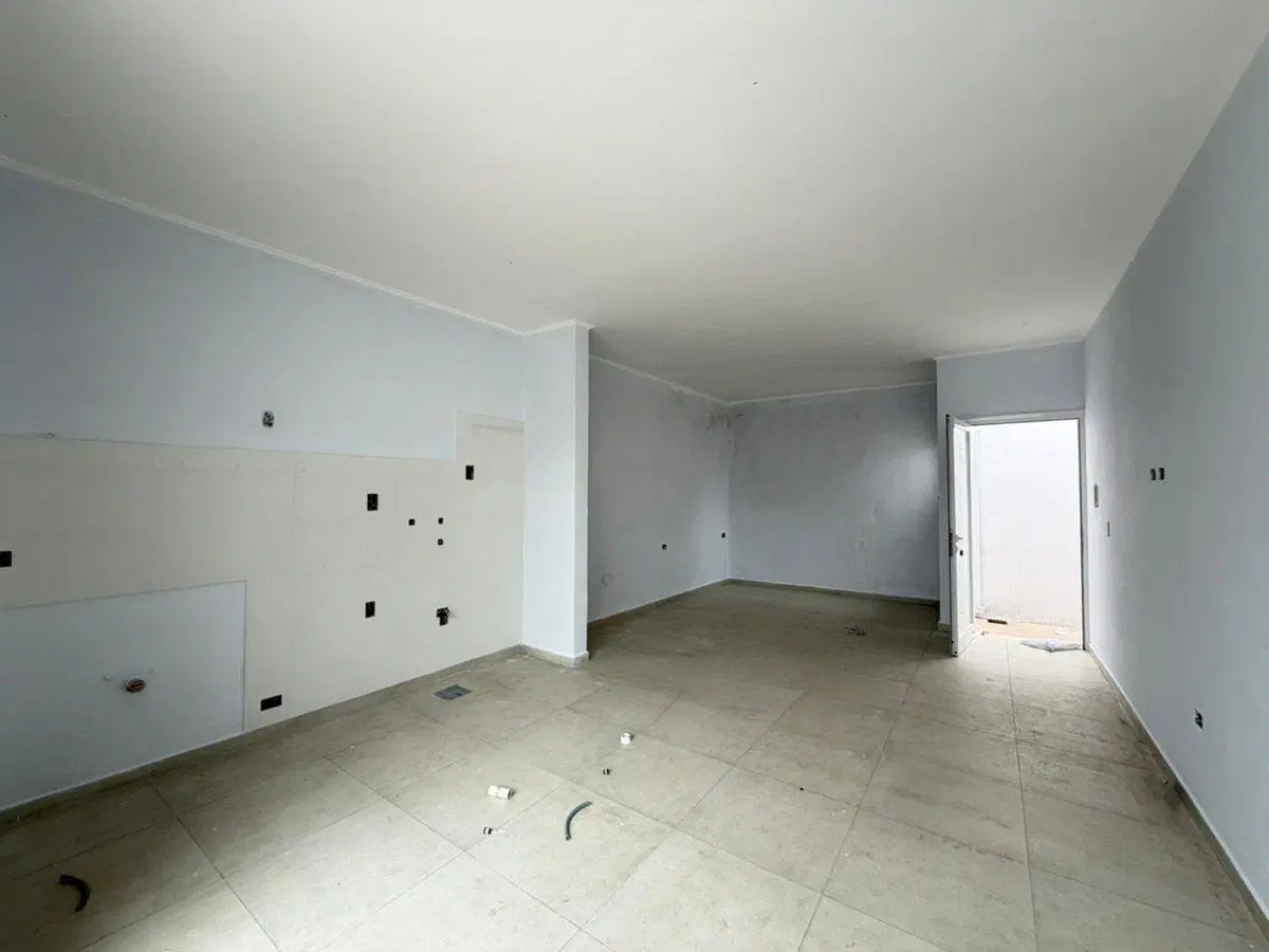 VENTA/DPTO CÉNTRICO/ MONOAMBIENTE/CON SERVICIOS 2