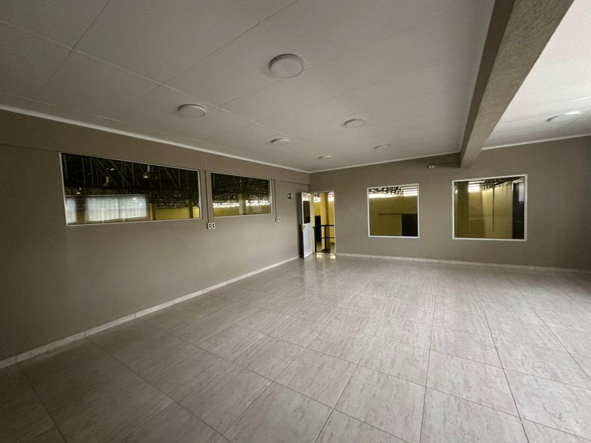 Foto de Alquiler galpón exclusivo en PAER Rafael, imagen 2
