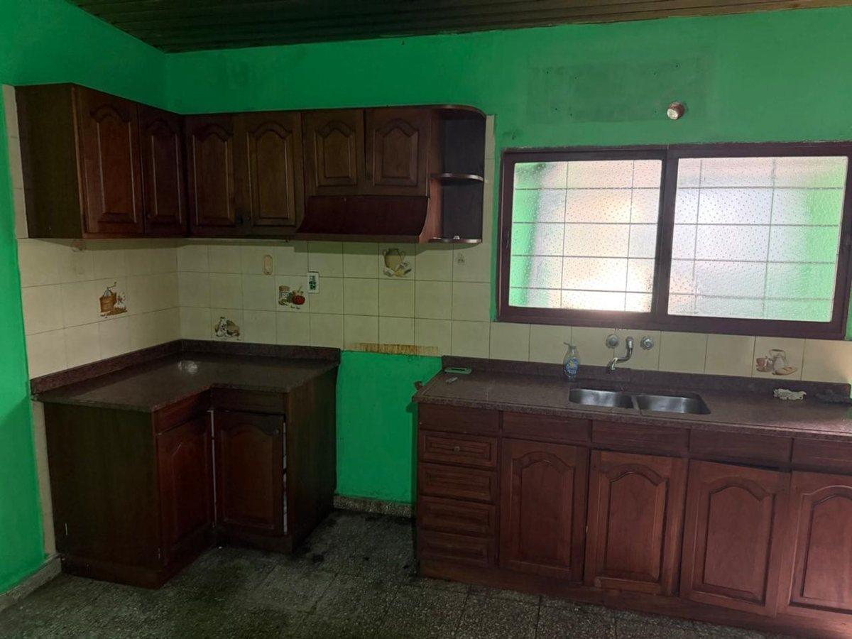 Foto de VENTA / CASA FAMILIAR / OPORTUNIDAD BARRIO ITALIA, imagen 3