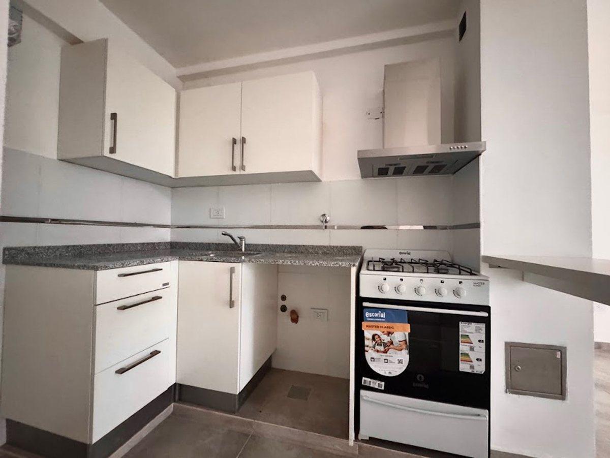 Foto de VENTA/DPTO/2 DORM/ COCHERA/ BV.H.IRIGOYEN/ RAFAELA, imagen 5