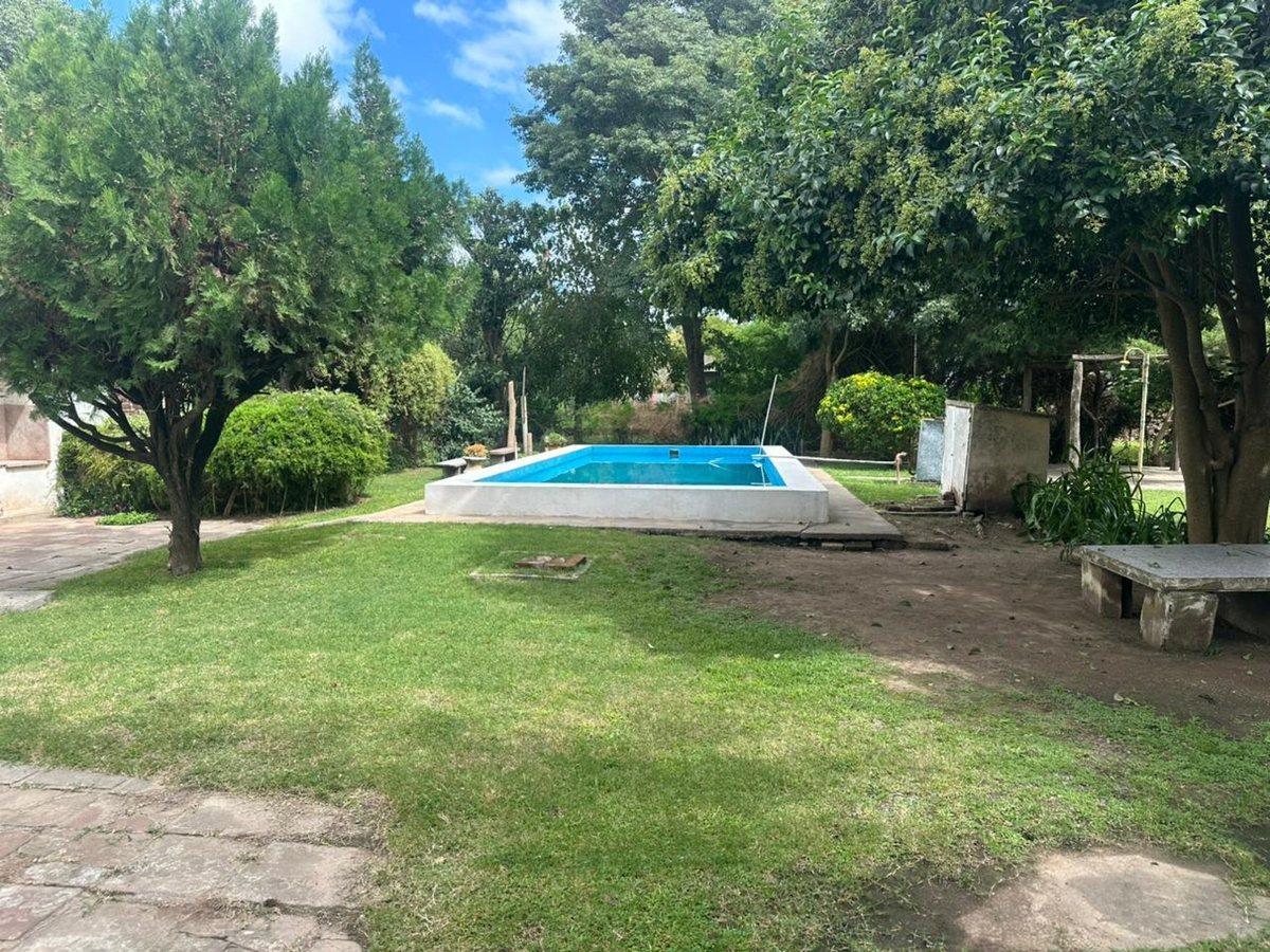 Foto de VENTA/ CASA / 2DORMITORIOS / PILETA / LEHMANN, imagen 4