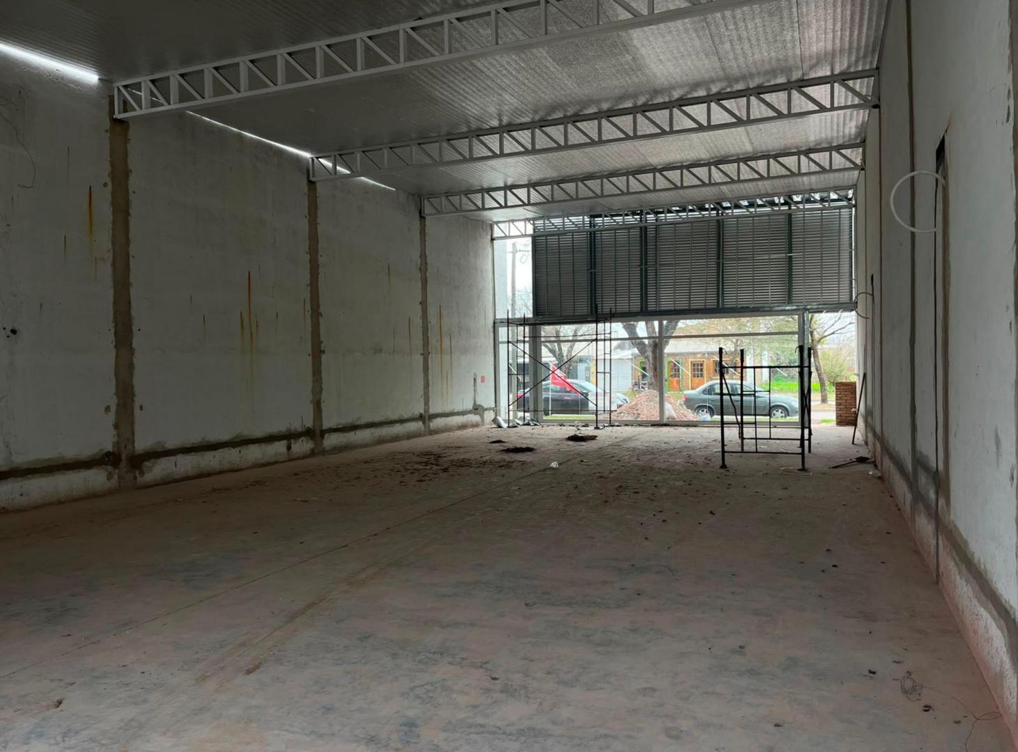 Foto de ALQUILER LOCAL COMERCIAL/2 BAÑOS, imagen 5